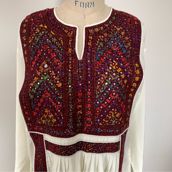 Tatreez Afghan Embroidered Dress Robe - Picture 5 of 9